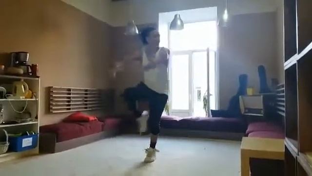 SALSA / IMPROVISACIÓN. Yoanis Meneses смотреть онлайн