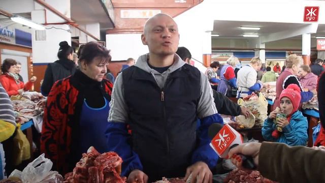 Скільки напередодні Великодня коштують м'ясо, яйця та паска у Житомирі смотреть онлайн
