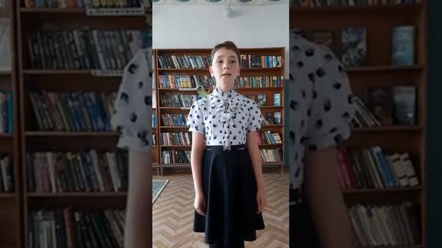 Меньшенина Татьяна - стихотворение "Милый сад" смотреть онлайн