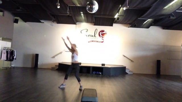 Zumba Step - Bara Bara Bere Bere (Alex Ferrari) смотреть онлайн