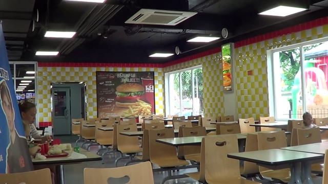 Владивосток."ROYAL BURGER" Fast Food 14 июля 2015 год смотреть онлайн