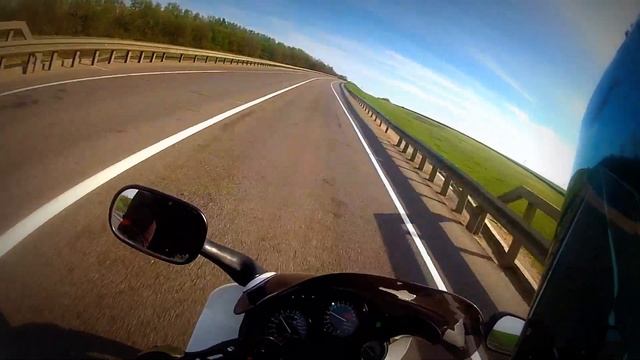 Honda cbr 600 f2 и моменты из жизни смотреть онлайн