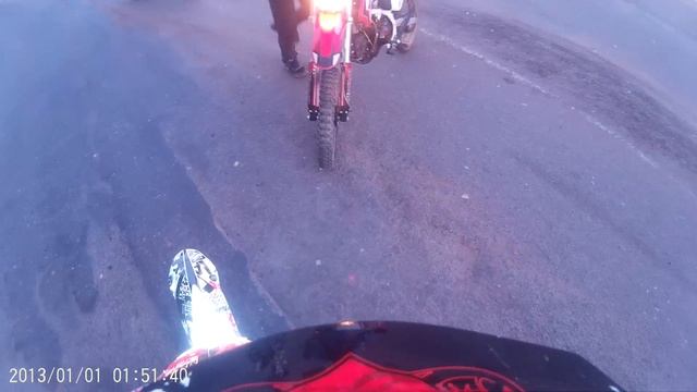 не вошел в поворот на мотоцикле