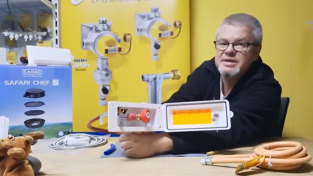 Комбинированная внешняя розетка подключения газ/вода REICH, Германия смотреть онлайн