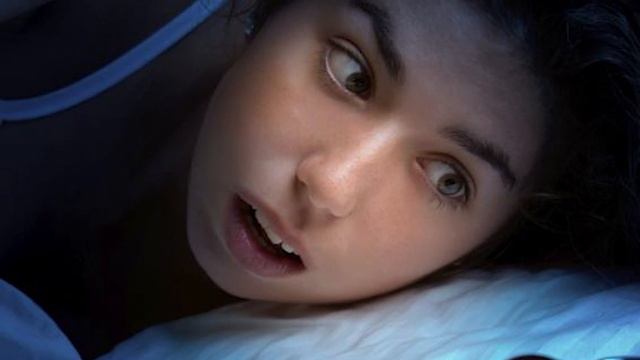 Просыпаешься ночью в одно и то же Время? Важный сигнал не игнорируй! смотреть онлайн