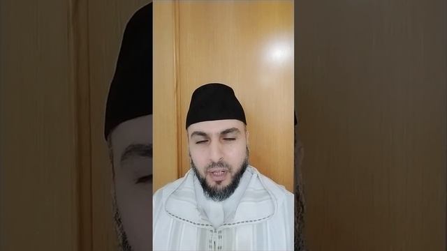 الفرق بين الإستنجاء و الإستجمار смотреть онлайн