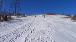 Самая высокая снежная горка Волгоград.Катаемся на санках на мамаев курган  в Волгограде.
