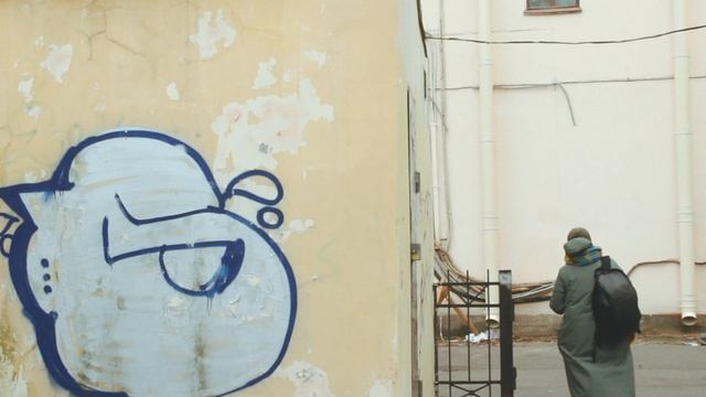 В самом конце осени, кутаясь в шерстяной шарф.. смотреть онлайн