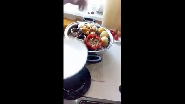 8 блюд одновременно за 40 мин в сковороде ВОК. смотреть онлайн