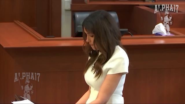 Финальное выступление защиты Джонни Деппа перед присяжными смотреть онлайн