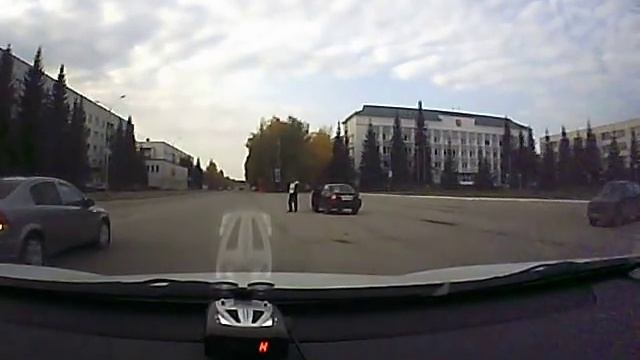 Чуть не задавил ИДПС (Белебей) смотреть онлайн