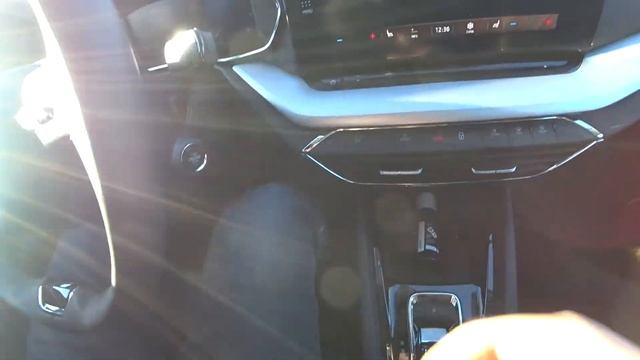 Новая Skoda Octavia Combi 1,5 TSI 2021 смотреть онлайн
