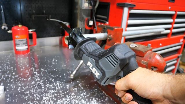 FLEX FX2241 24V Brushless One Handed Reciprocating Saw Review