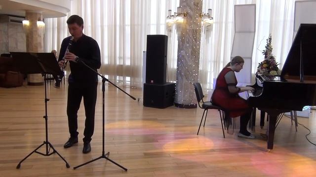 Л. Бетховен "Менуэт и трио". Волков А.А., конц. Смирнова Анастасия (преп. Хандогина Г.П.) смотреть онлайн
