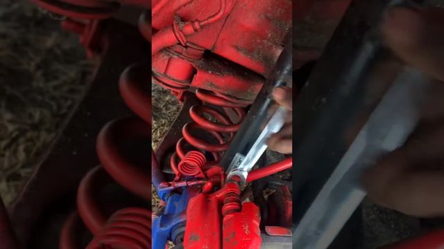 2010 ford Taurus rear caliper replacement смотреть онлайн