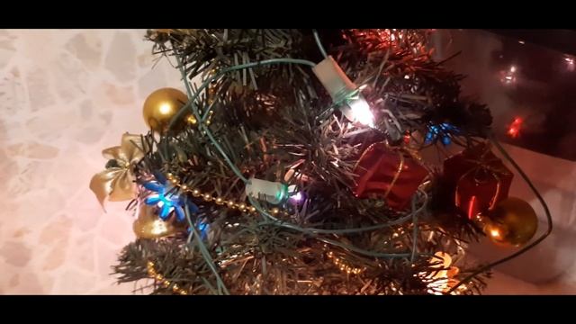 Поздравляю с Новым годом! Смешная история из детства. Как украсили дом и двор. Ильгиз Шамратов.