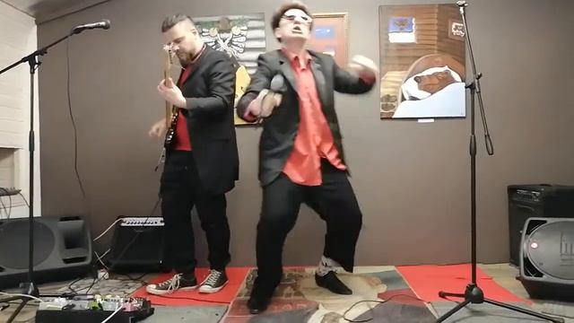 Федул Жадный и Zубкерман - Кто не строил, тому не дадут. смотреть онлайн