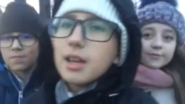 Домик из стрейч пленки на дереве готов!? #2