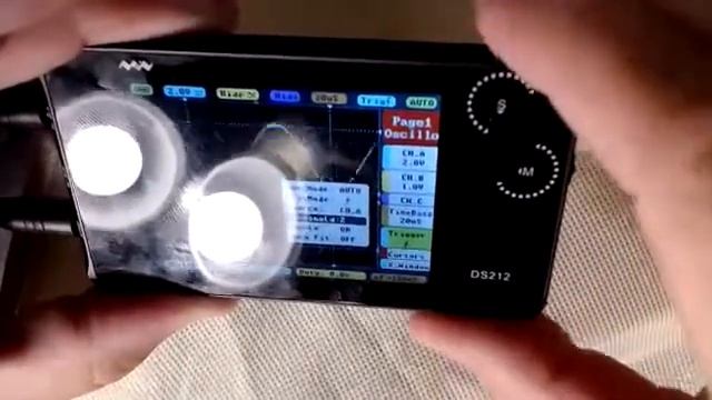 Triggering an Oscilloscope смотреть онлайн
