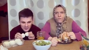 БАБУШКА И ВНУК - БАБУШКА И ГОСТИ