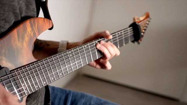 ZOOM G5N AUTOWAH: Wah with your pick attack! смотреть онлайн