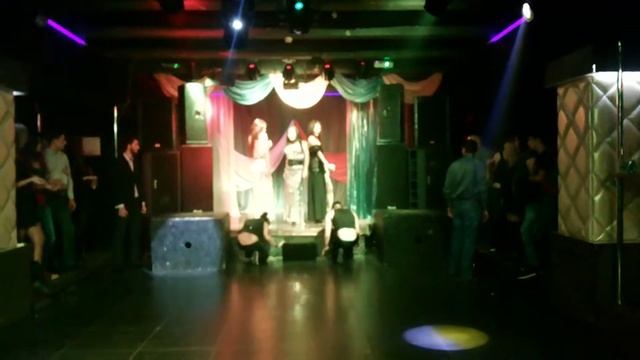 Аврора, Арианна, Ася Спектакль окончен смотреть онлайн