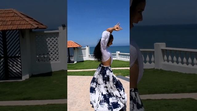 Challenge finger tips (Flamenco Dancer ??) смотреть онлайн