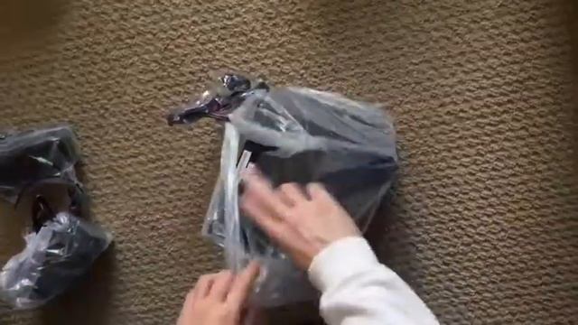 Creative A250 2.1 Speaker System Unpacking