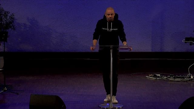 Predikan: "Våga lyckas" av Robert Wirehag смотреть онлайн