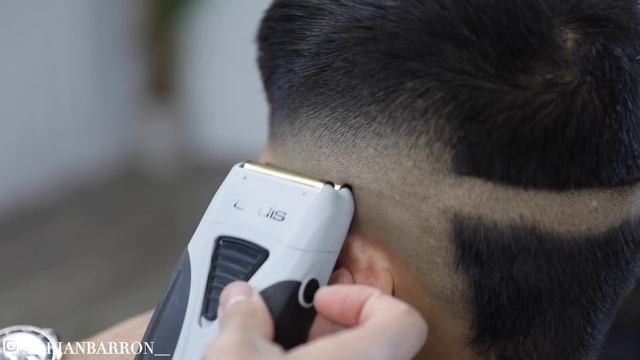 MILITARY HAIRCUT TUTORIAL! (QUARANTINE HAIRCUT)