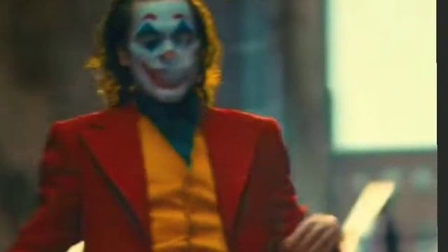 Джокер танцует под ламбаду смотреть онлайн