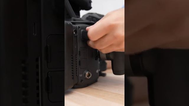 DJI Ronin 4D 4-Axis Cinema Camera смотреть онлайн