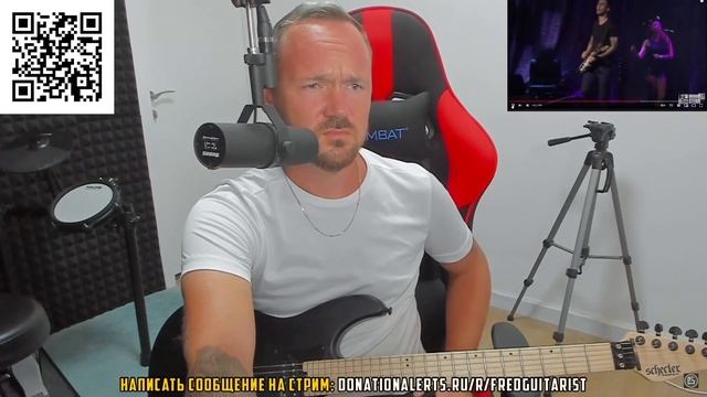 Fredguitarist оценивает игру Adam Levine из Maroon 5 смотреть онлайн