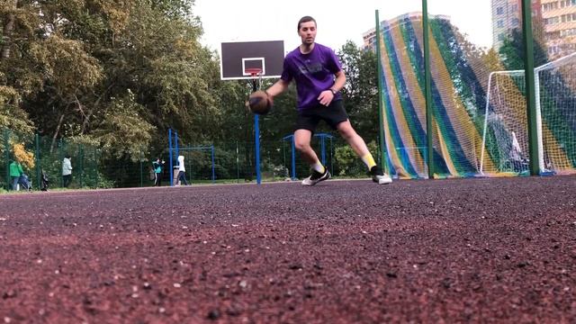 Street Handles/ работа над комбинациями дриблинга смотреть онлайн