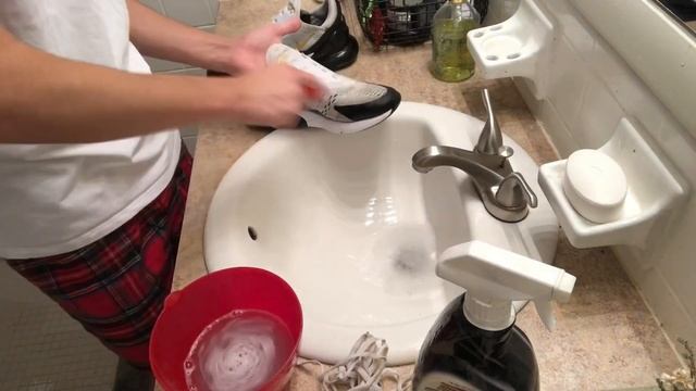 How to Clean Nike Air Max 270 | Beaters 2 Heaters #5 смотреть онлайн
