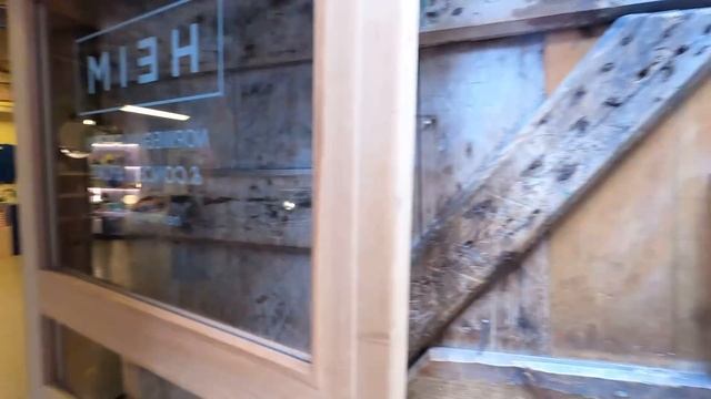 Новички переехали жить на ферму в Норвегии. смотреть онлайн