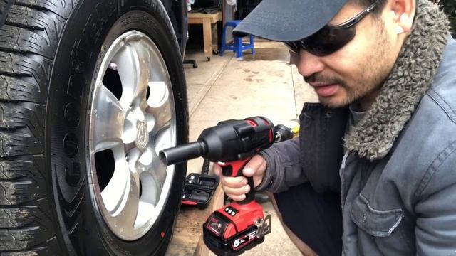 Milwaukee 2555-20 M12 Fuel Stubby, Milwaukee 2860-20 M18 Fuel Mid-Torque & Dewalt DCF899 Hi-Torque