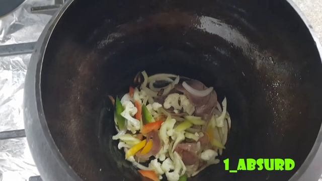 Кулинарный Досуг-Завтрак блогера))-Яичница в чугунном горшочке))) смотреть онлайн