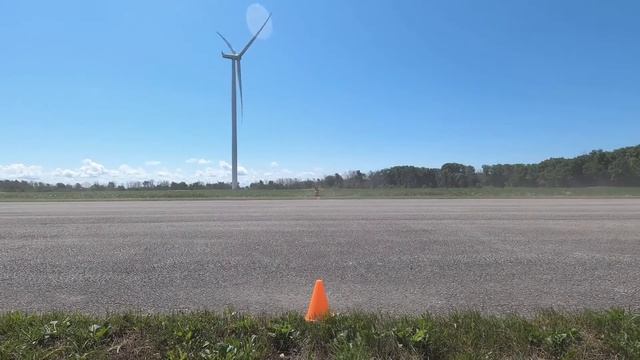 Tesla Model S vs model 3 vs model X vs model Y // ДРАГ РЕЙС и гонка с ходу смотреть онлайн