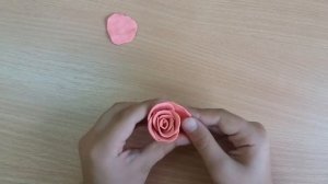 Красивые розы из пластилина. Легко и просто!