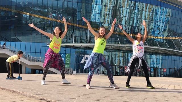 Zumba® | Mira Sharbakova | Hussain Al Jasmi - Boshret Kheir смотреть онлайн