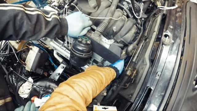 Установка двигателя M60B40 BMW e34 540 Часть 2. Проблемы с попаданием на лапы смотреть онлайн
