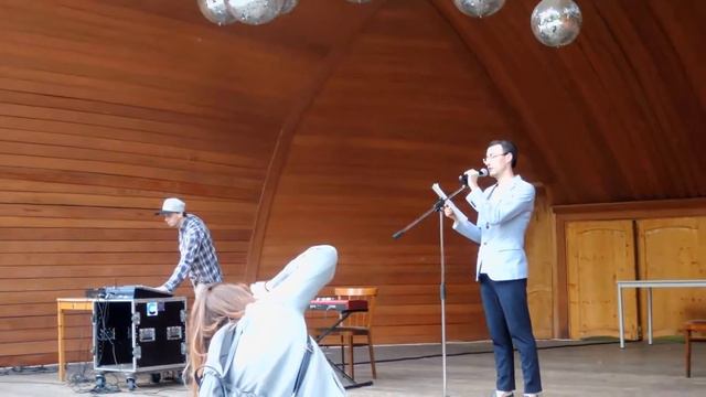 Свободный показ №16 смотреть онлайн