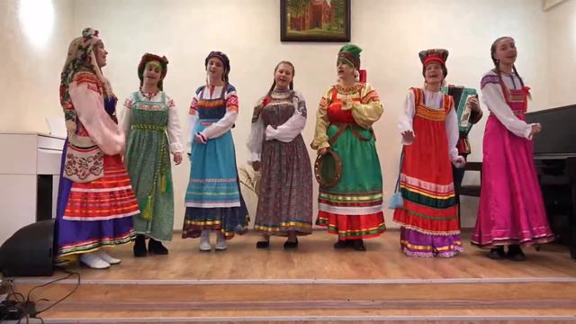 Фольклорный ансамбль Авсень. "А что ж у нас ранёшенько на дворе". смотреть онлайн