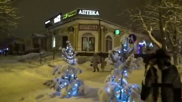 Вечерняя Алексеевка накануне Старого Нового Года 2017[356p][25fps].mp4 смотреть онлайн