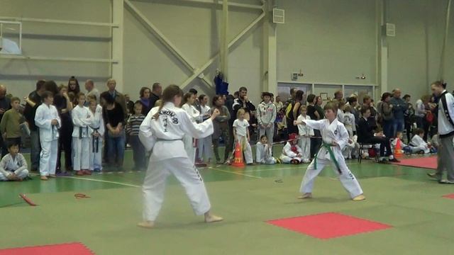 TAEKWON-DO KLUBI KWON смотреть онлайн