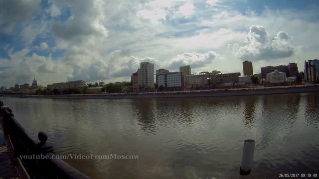 Прогулка от метро "Смоленская" до метро "Воробьёвы горы" // 2017 смотреть онлайн