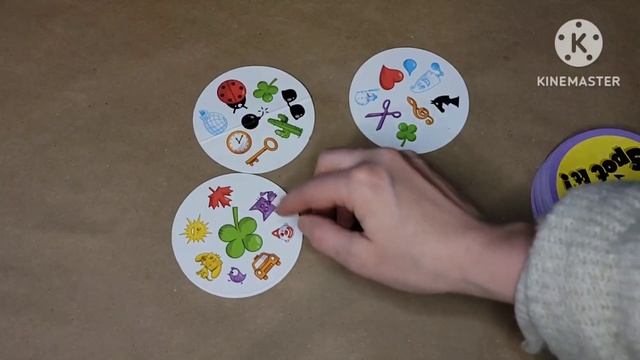 HOW TO PLAY Spot It the Card Game | Set Up & Instructions смотреть онлайн