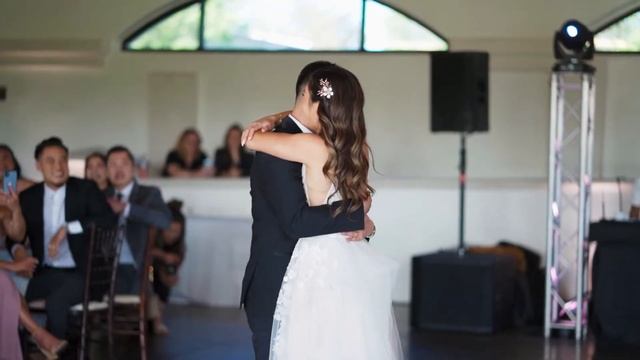 Tara & Darrell's First Dance (Justin Bieber - Lifetime) смотреть онлайн