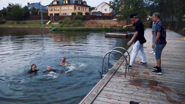 иван золо и его отец степанов подрались это жестоко смотреть онлайн